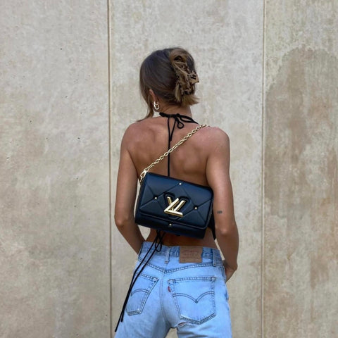 'Hold Me Tight' Hair Claw