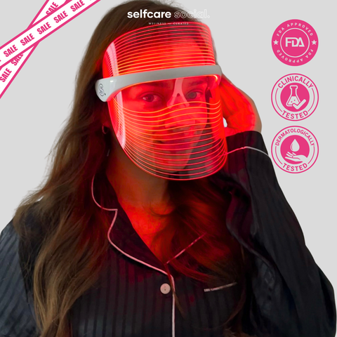 Social Skin 3-in-1 LED Light Therapy Face Mask