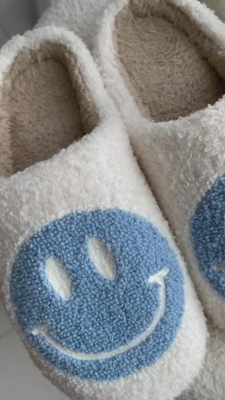 A video of the "Comfiest & Cutest" Smile Slippers from Selfcare Social, Australia